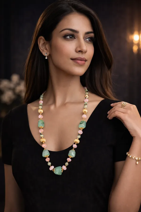 Elegant_Green_Aventurine_And_Pink_Quartz_Necklace