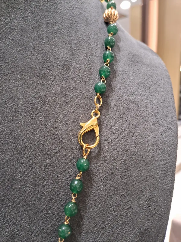 Elegant_Yellow_Quartz_And_Aventurine_Necklace