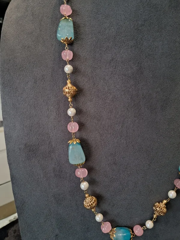 Royal_Turquoise_And_Pink_Melon_Gemstone_Necklace