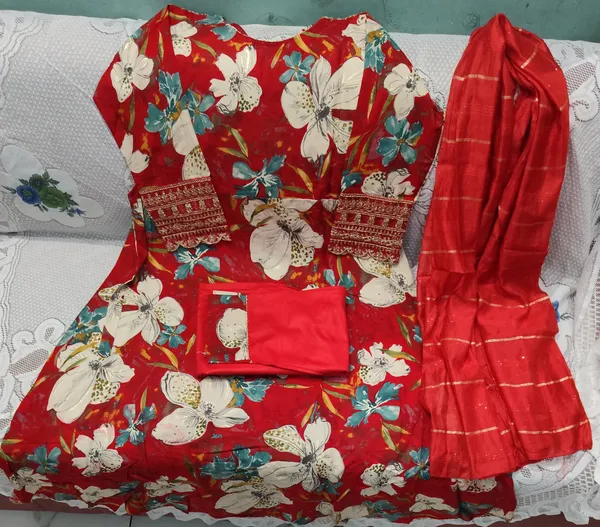 Red_Floral_Printed_Ethnic_Kurta_Set_With_Golden_Embroidered_Border_And_Dupatta