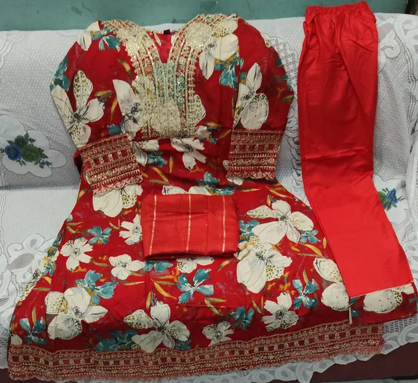 Red_Floral_Printed_Ethnic_Kurta_Set_With_Golden_Embroidered_Border_And_Dupatta