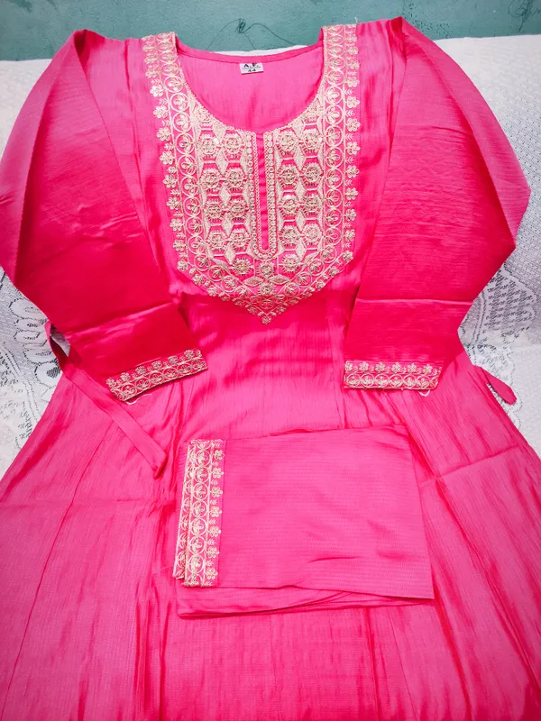 Pink_Anarkali_Suit_Set_With_Golden_Embroidery_Ethnic_Wear_For_Women