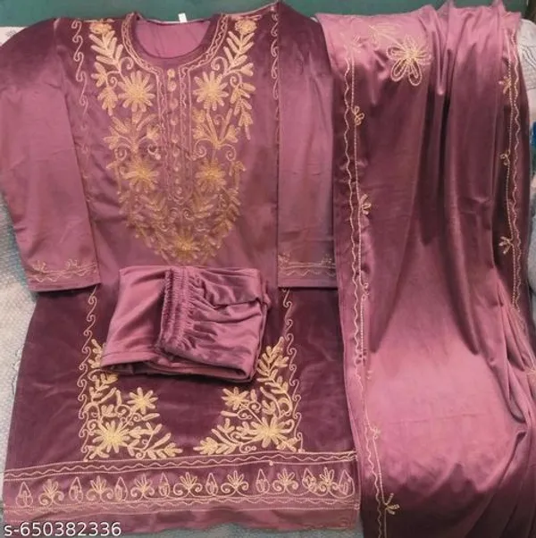Peach_Silk_Beautiful_Kotrise_Kurta_With_Bottom_And_Dupatta