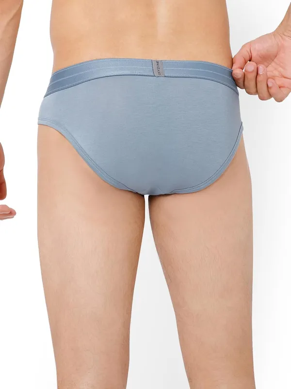OXYZONE_Men's_Supima_Cotton_Solid_Brief_with_Anti-Odour_&_Sweat-Absorbent_Fabric,_Lightweight,_Tag-Free,_Breathable_Innerwear_with_Outer_Soft_Waistband_-_Pack_of_2