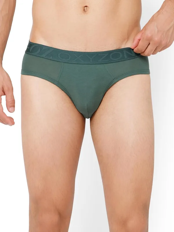 OXYZONE_Men's_Supima_Cotton_Solid_Brief_with_Anti-Odour_&_Sweat-Absorbent_Fabric,_Lightweight,_Tag-Free,_Breathable_Innerwear_with_Outer_Soft_Waistband_-_Pack_of_2