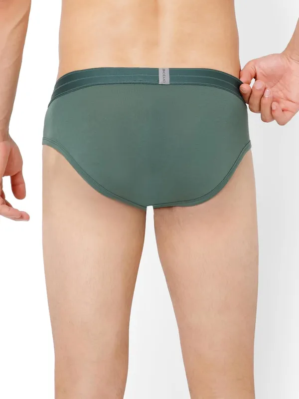 OXYZONE_Men's_Supima_Cotton_Solid_Brief_with_Anti-Odour_&_Sweat-Absorbent_Fabric,_Lightweight,_Tag-Free,_Breathable_Innerwear_with_Outer_Soft_Waistband_-_Pack_of_2
