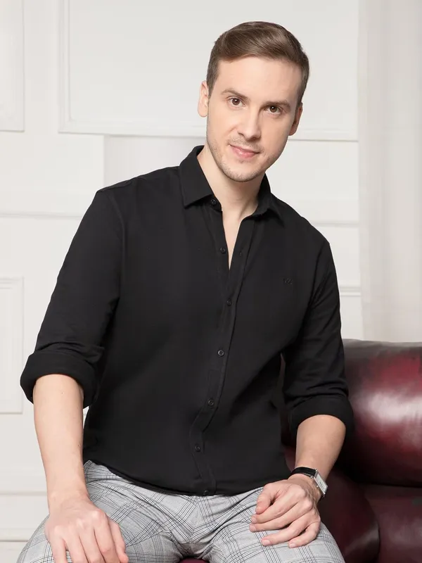 OXYZONE_Premium_Solid_Pique_Cotton_Black_Shirt_for_Men,_Full_Sleeve,_Spread_Collar,_Slim_Fit_Textured_Mens_Formal_Shirt_for_Office,_Everyday_Wear,_Casual,_Soft_&_Breathable_Fabric