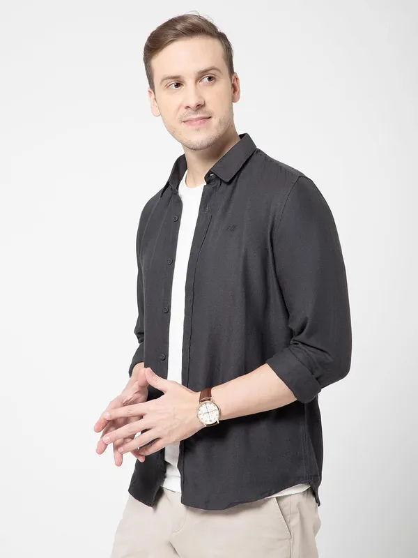 OXYZONE_Premium_Solid_Full_Sleeve_Men's_Tencel_Cotton_Charcol_Grey_Shirt,_Regular_Fit,_Spread_Collar_Non-Faded_Soft_&_Breathable_Fabric,_2-Way_Stretchable_Casual_&_Formal_Shirt_for_Men