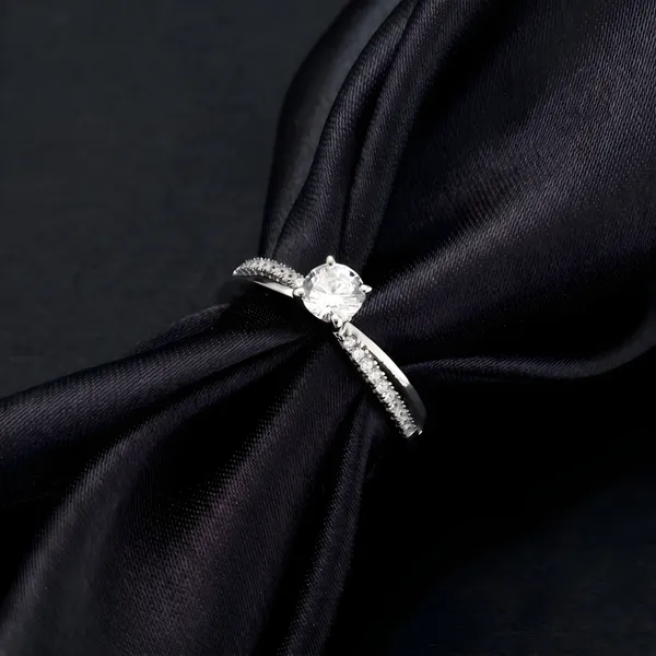 Evermore_Solitaire_Silver_Ring