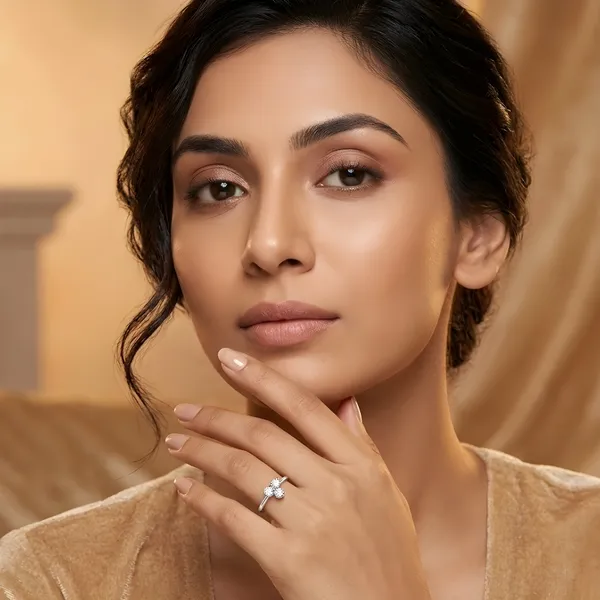 Trinity_Bloom_Silver_Ring