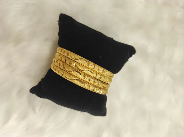 Gold_Alloy_Bangle_Set_(2_Pieces)_For_Women