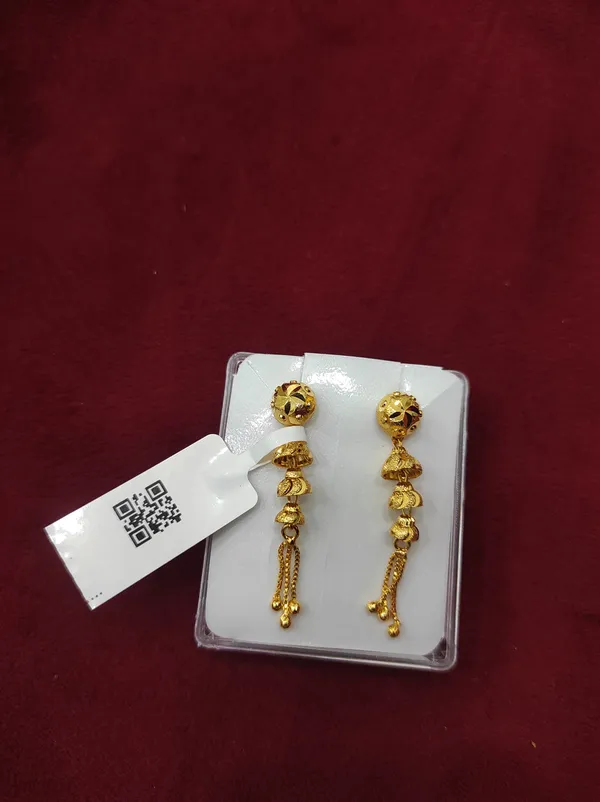 Gold_Alloy_Threader_Earrings_For_Women