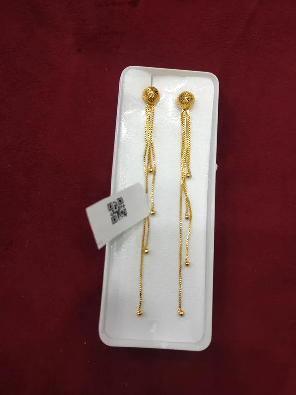 Gold_Alloy_Threader_Earrings_For_Women