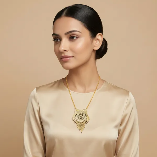 Gold_Alloy_Pendant_For_Women