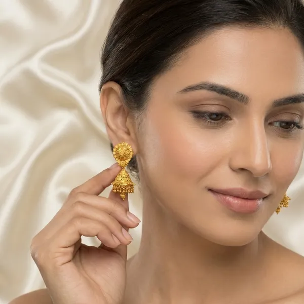 Gold_Alloy_Jhumka_Earrings_For_Women