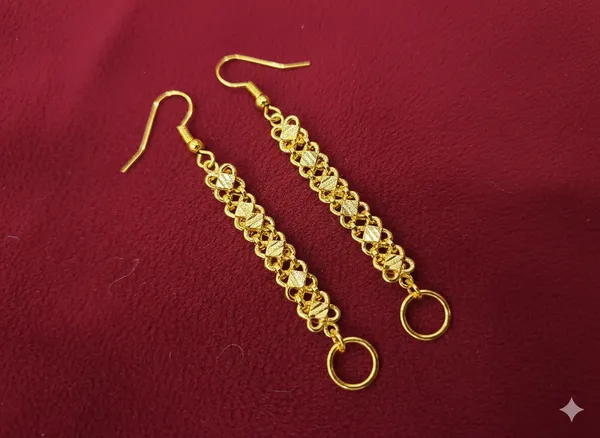Gold_Alloy_Earrings_For_Women