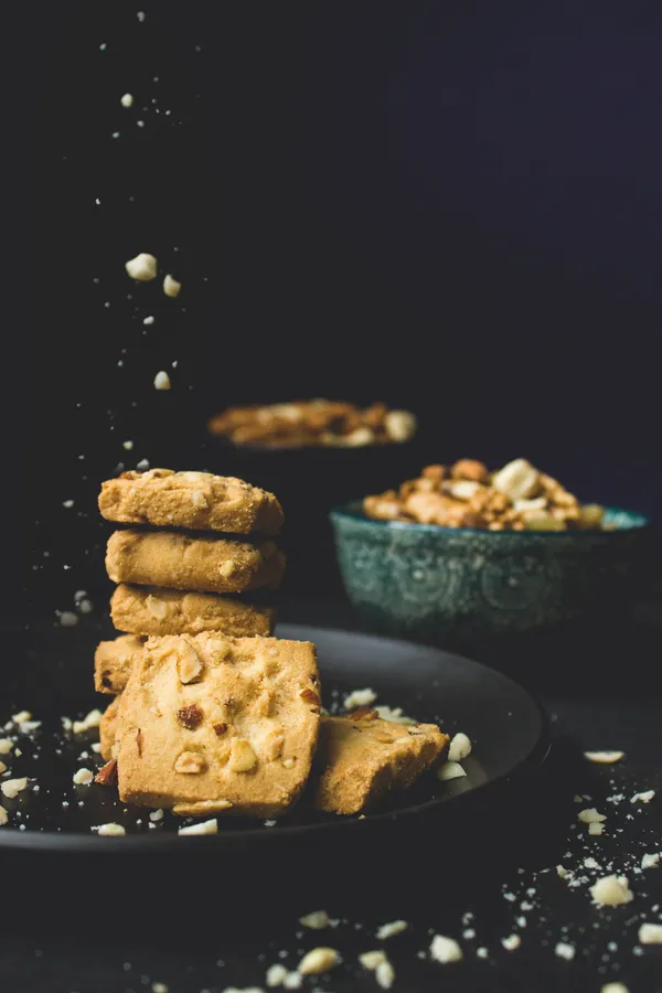 Kaju_Pista_Biscuit_For_Festive_Gifting_And_Premium_Snacking