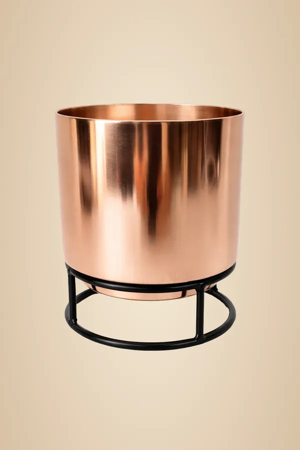 Rose_Gold_And_Black_Iron_Petite_Metal_Pots_Home_Decor_For_Mini_Plants,Succulents,Cactus,Return_Gifts,Tabletop_Decor