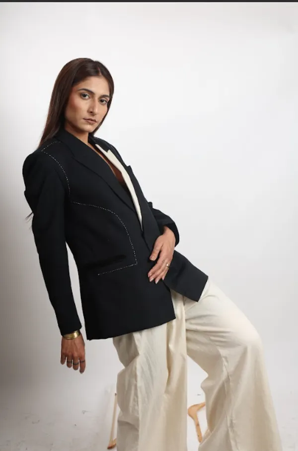 Black_Drift_Pure_Linen_Blazer_For_Women