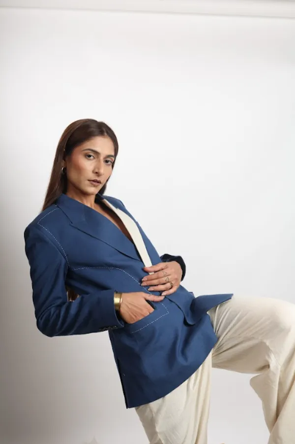 Blue_Ease_Pure_Linen_Blazer_For_Women