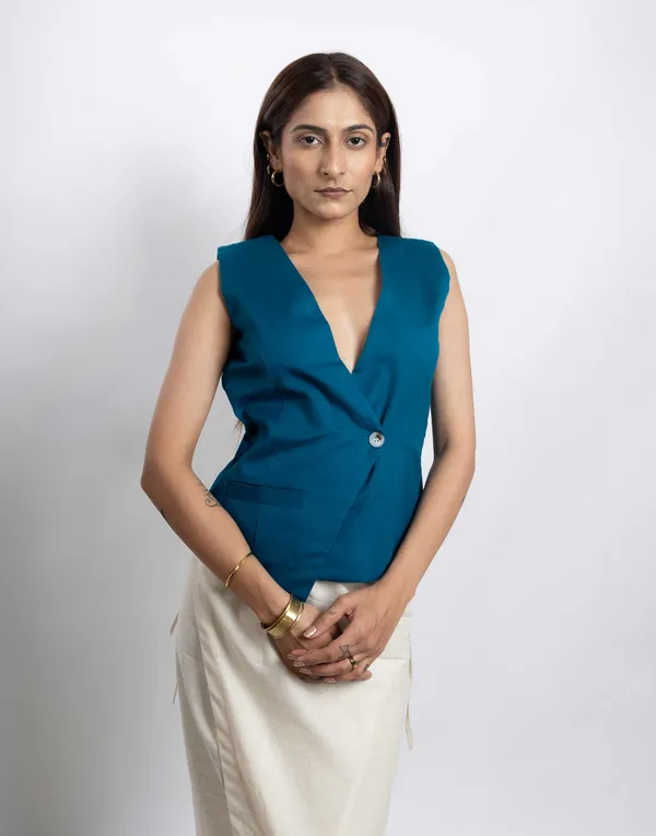 Nest_Prussian_Blue_Cotton_Waistcoat_For_Women