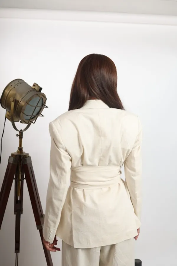 Off_White_Soothe_Pure_Linen_Blazer_For_Women