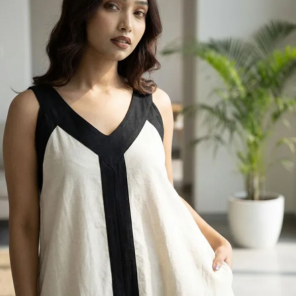 Noor_Off_White_Cotton_Dresses_For_Women