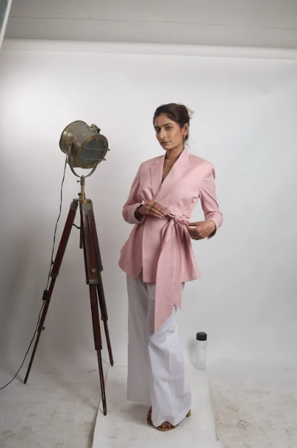 Pink_Whim_Pure_Linen_Blazer_For_Women