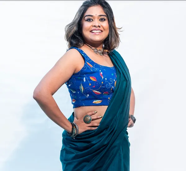 Blouse_Cotton_Padded_Sleeveless_Kantha_Hand_Embroidered