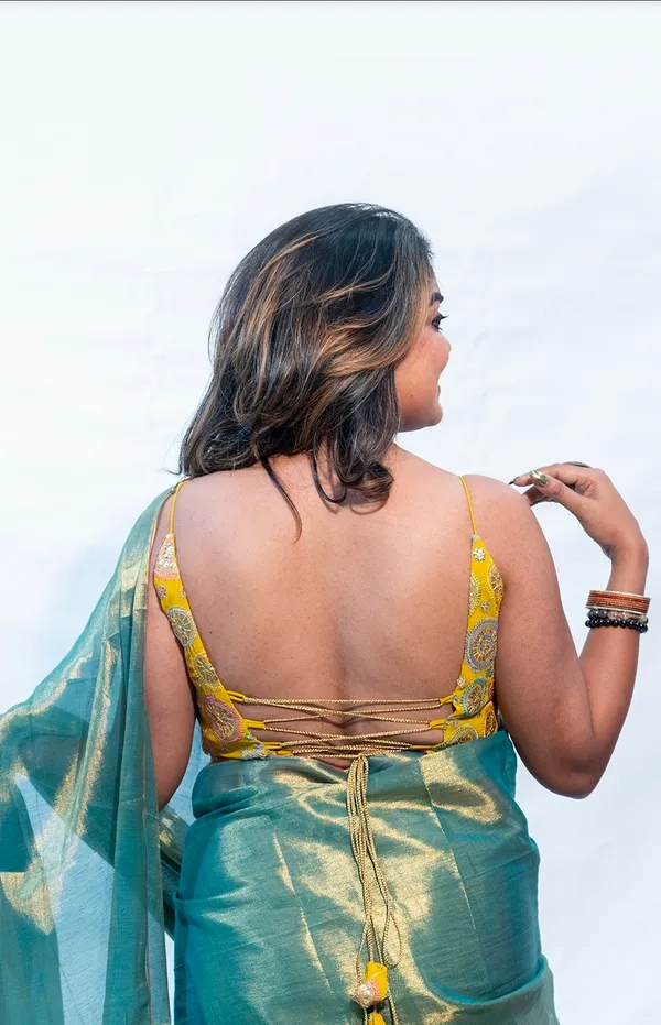 Blouse_Sequence_Embellished_Padded_Noodle_Strap_Backless