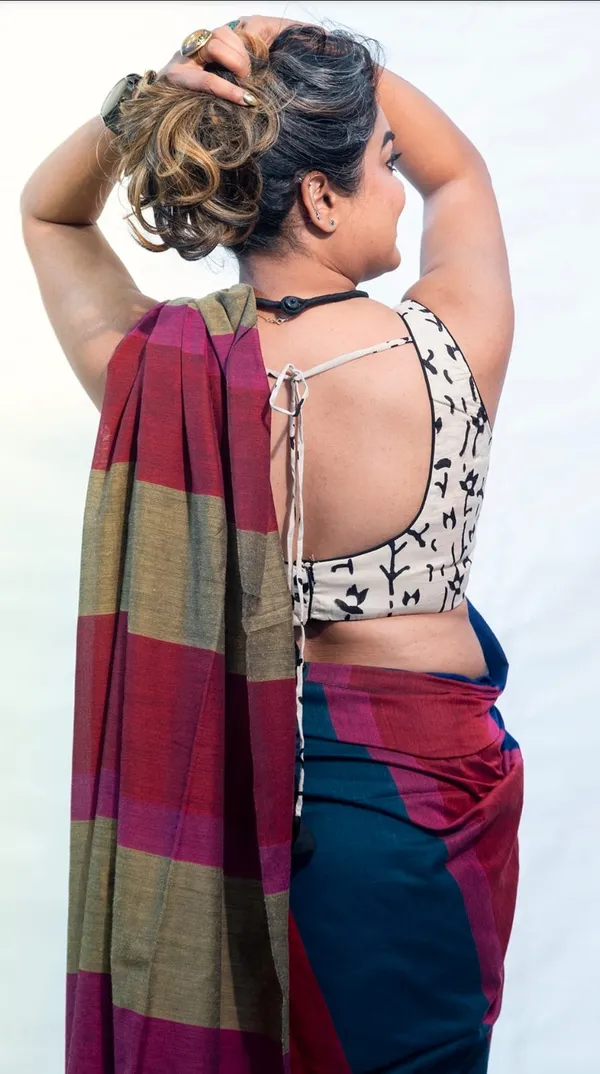 Blouse_Sleeveless_Padded
