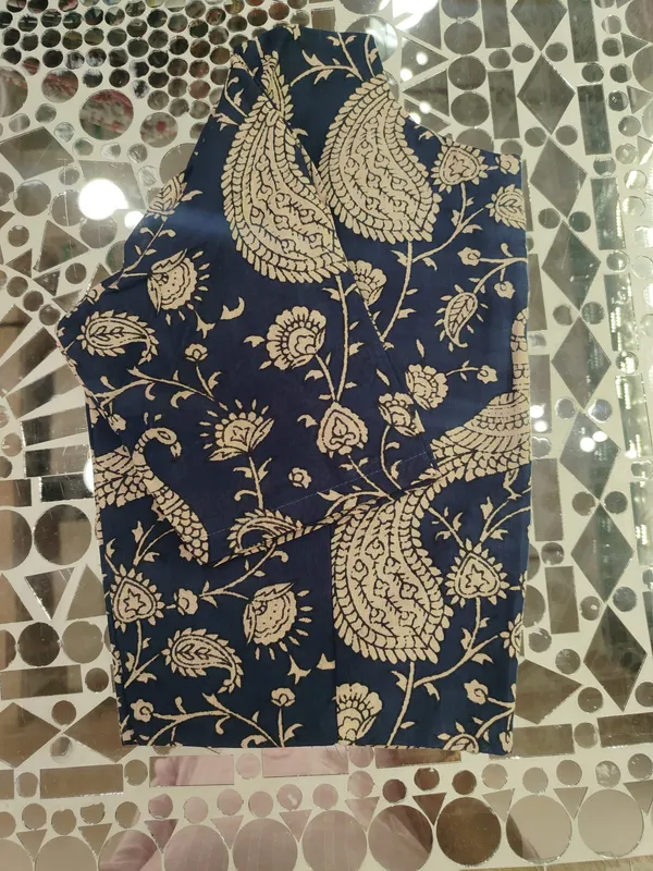 Blouse_Regular_Non_Padded_With_Sleeves_Cotton