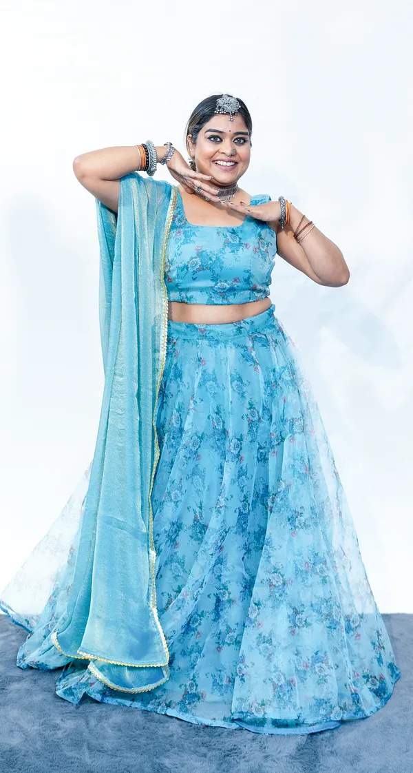 Lehenga_Organza_Floral_Blue