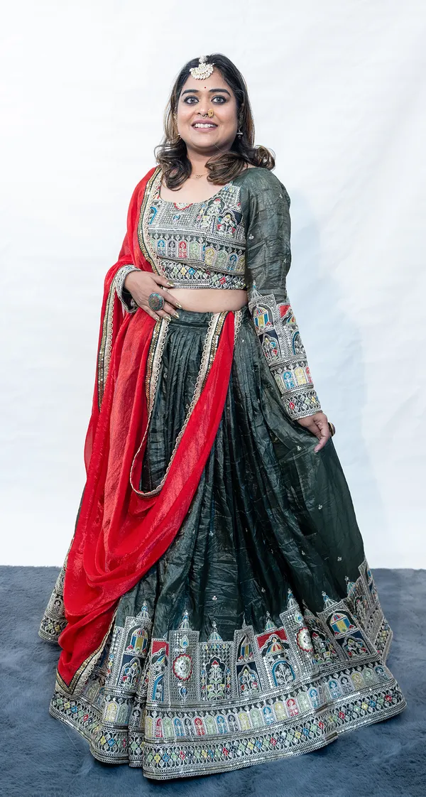 Lehenga_Silk_Dark_Green_With_Embroidery