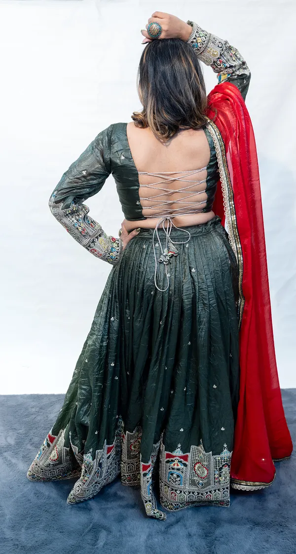 Lehenga_Silk_Dark_Green_With_Embroidery
