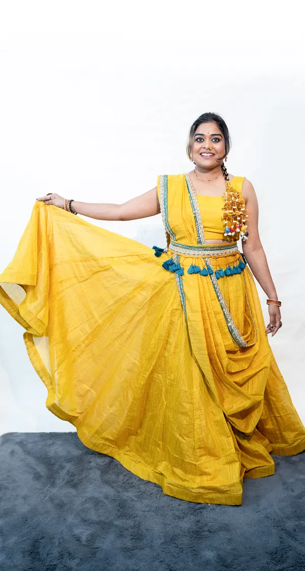 Lehenga_Cotton_Tissue_Yellow_With_Belt