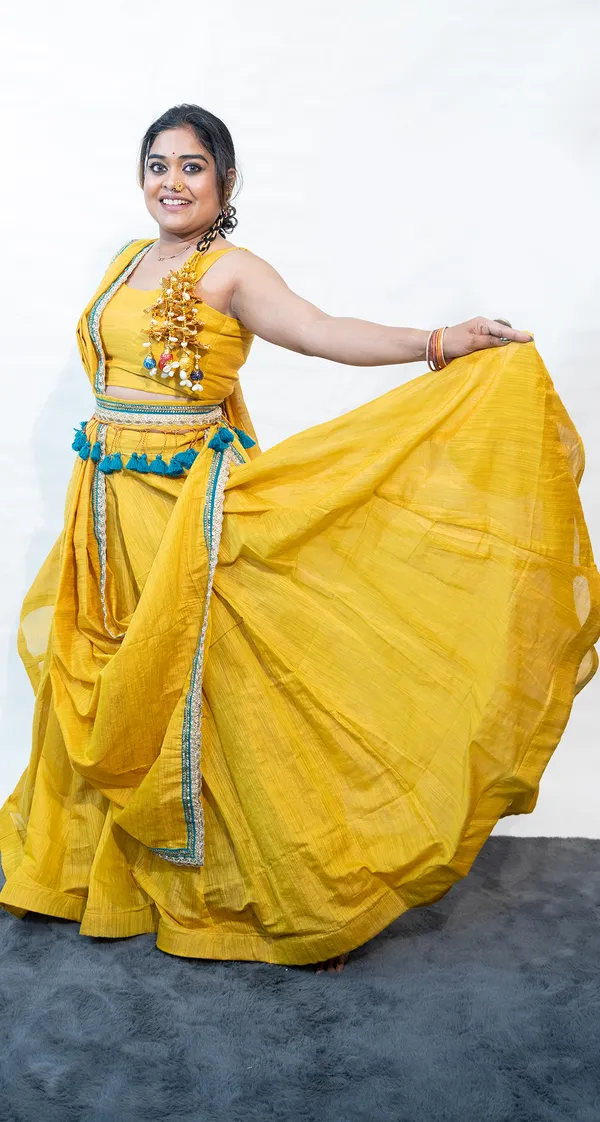 Lehenga_Cotton_Tissue_Yellow_With_Belt