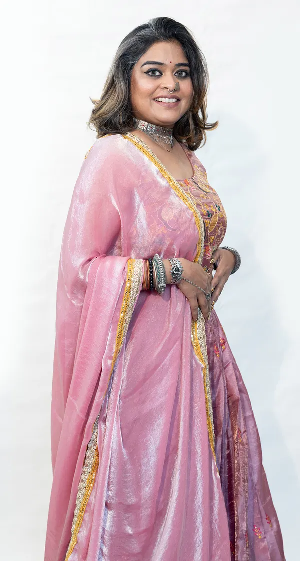 Lehenga_Organza_Silk_Onion_Pink_With_Embroidery