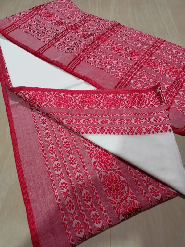 Begumpuri_Red_And_White