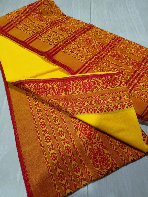 Begumpuri_Yellow_And_Maroon