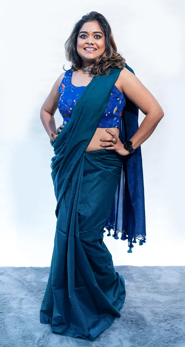 Khadi_Cotton_Contrast_Palla_Rama_Green_And_Navy_Blue