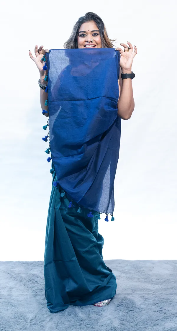 Khadi_Cotton_Contrast_Palla_Rama_Green_And_Navy_Blue