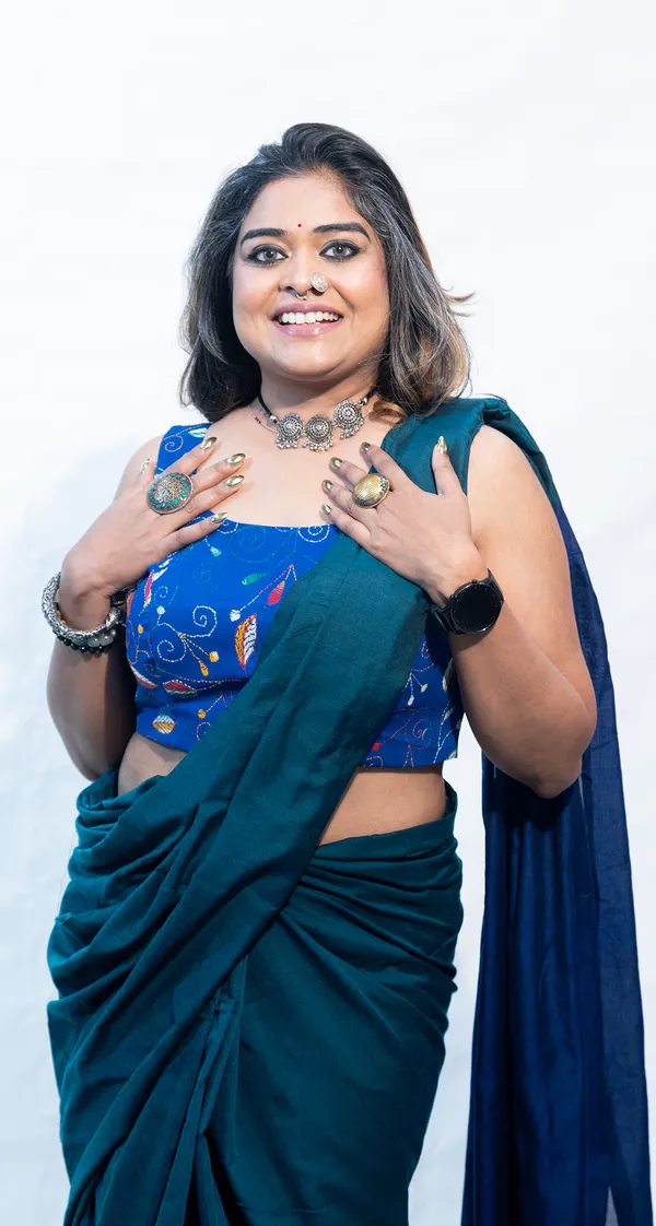 Khadi_Cotton_Contrast_Palla_Rama_Green_And_Navy_Blue