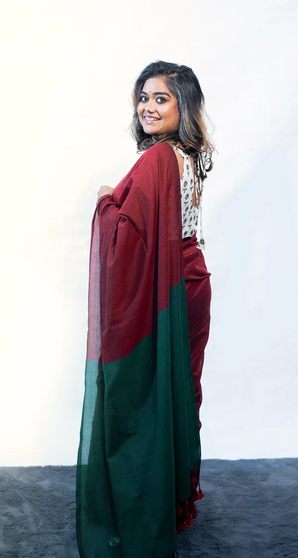 Khadi_Cotton_Contrast_Palla_Maroon_And_Green