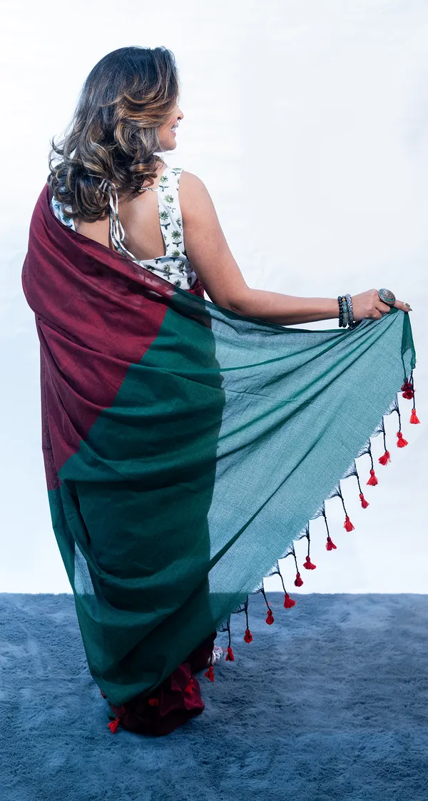 Khadi_Cotton_Contrast_Palla_Maroon_And_Green