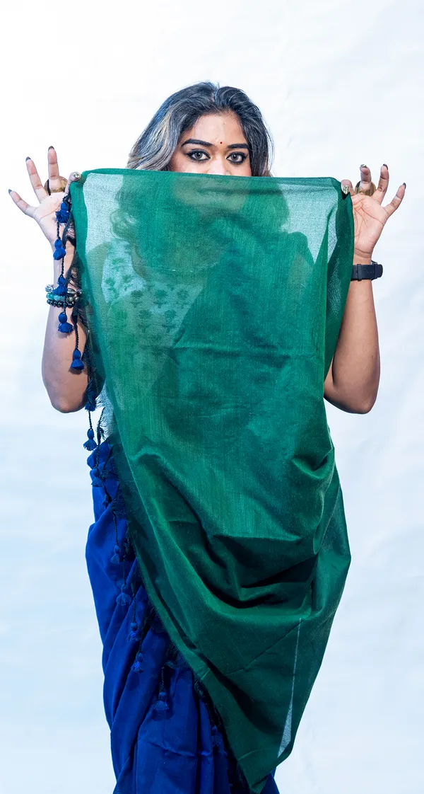 Khadi_Cotton_Contrast_Palla_Navy_Blue_And_Light_Green