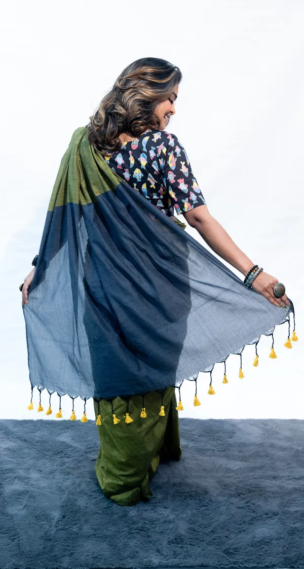 Khadi_Cotton_Contrast_Palla_Light_Green_And_Grey