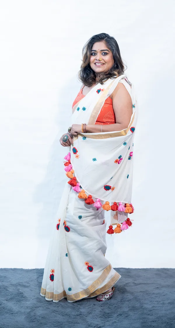 Saree_Khadi_Cotton_Hand_Embroidery_Off_White