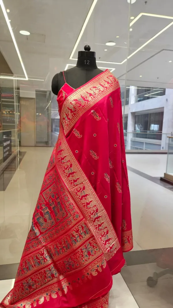 Banarasi_Figure_Motifs_Red