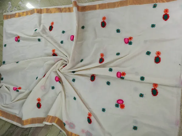 Khadi_Cotton_Hand_Embroidery_White